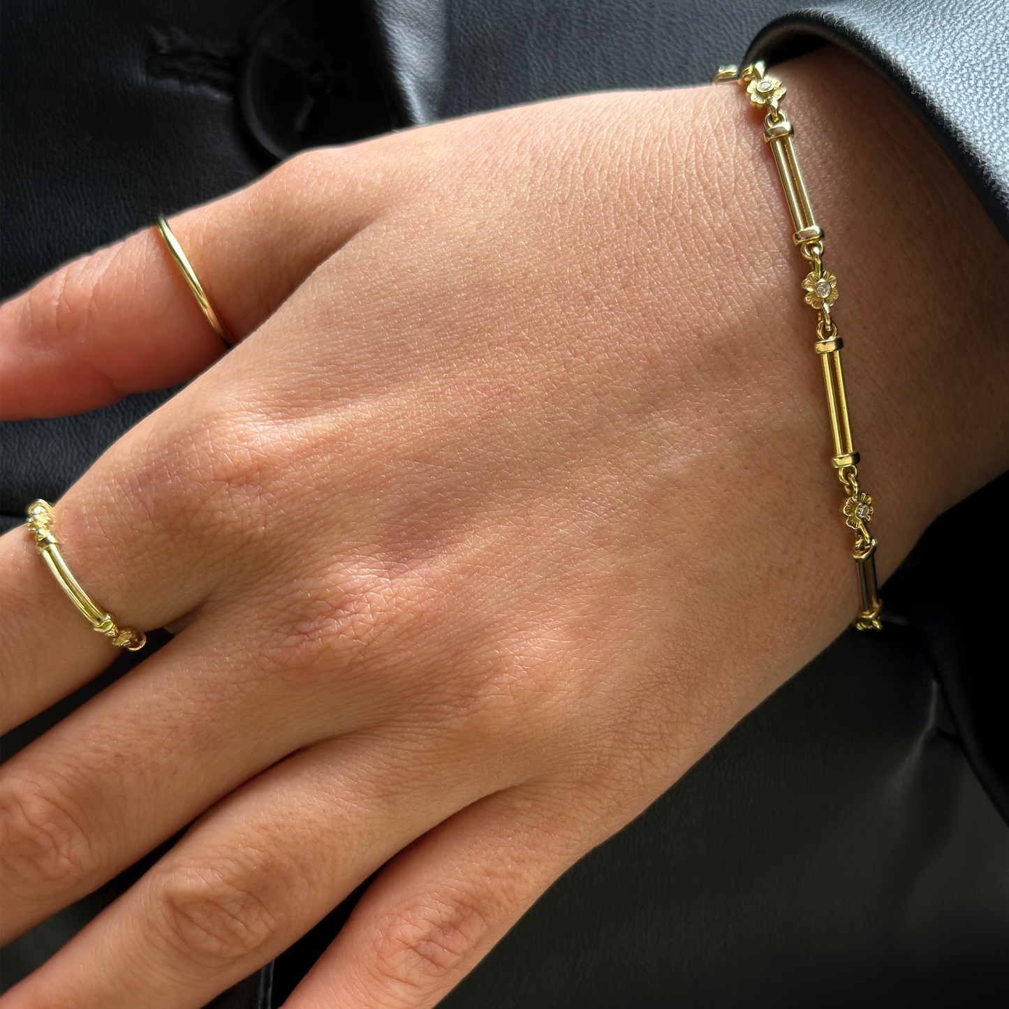 Freesia Rod 0,14ct Pırlanta 18k Altın Bileklik