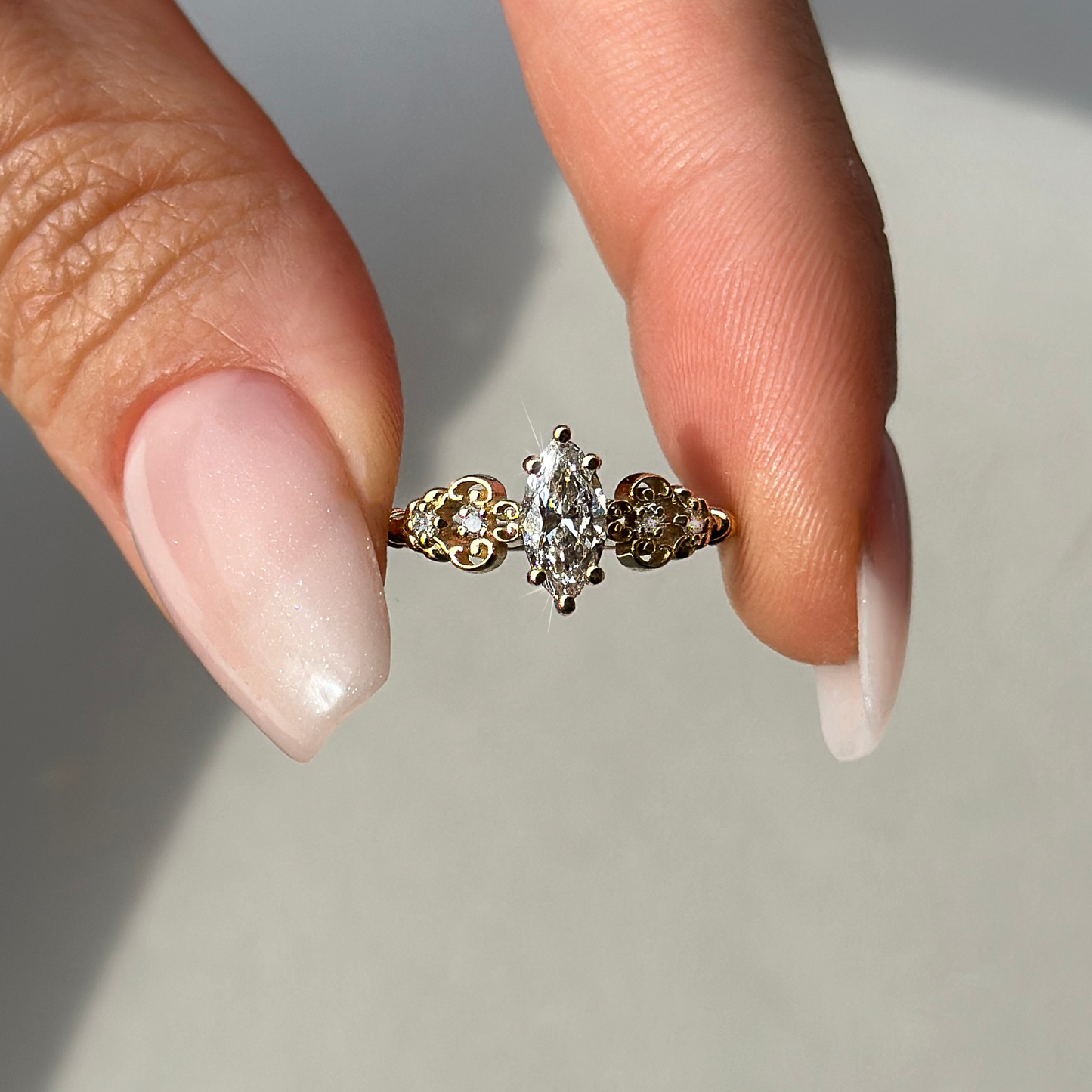 Bella 0.45ct Markiz Kesim Pırlanta 18k Altın Yüzük