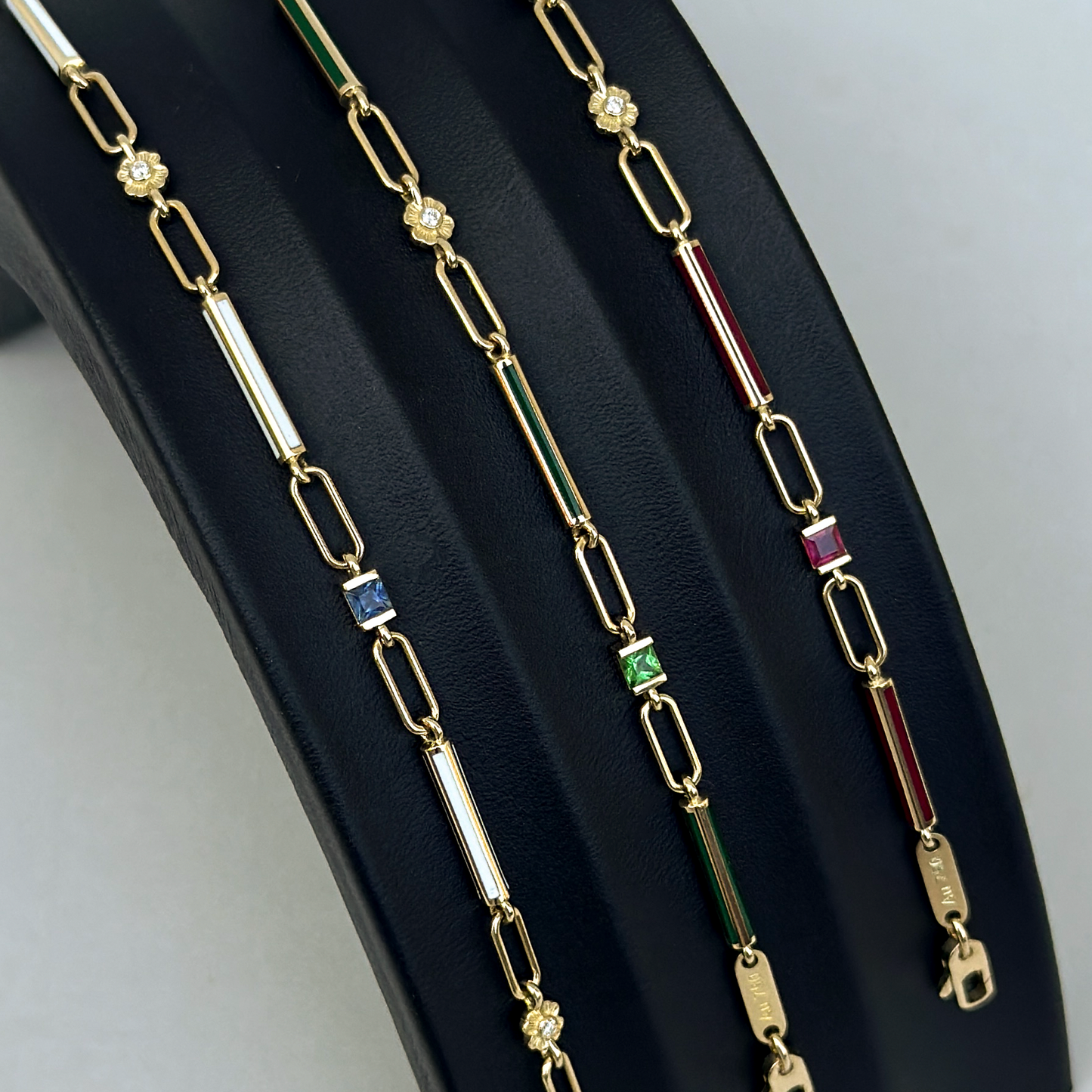 Clematis Pırlanta&Yakut,Tsavorite,Safir 18k Altın Bileklik