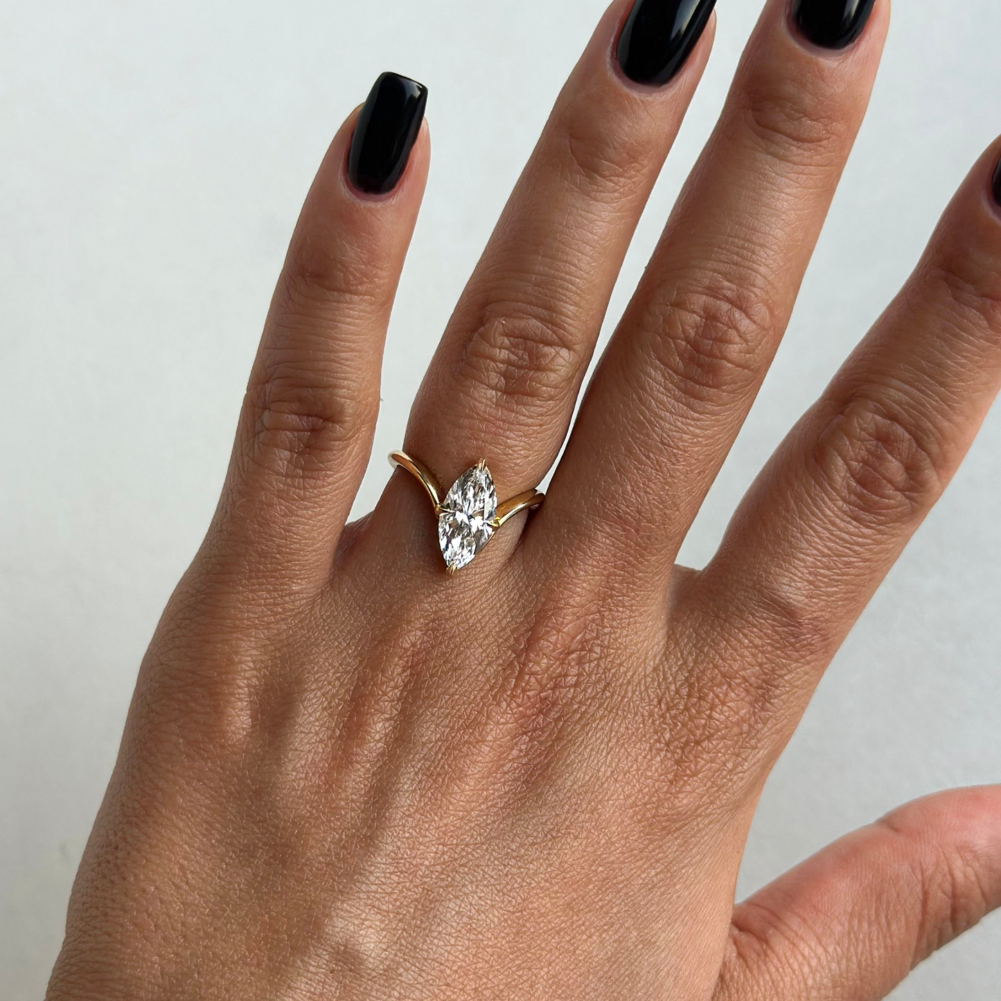 Swan 1,5ct Markiz Kesim Lab Pırlanta 18k Altın Yüzük