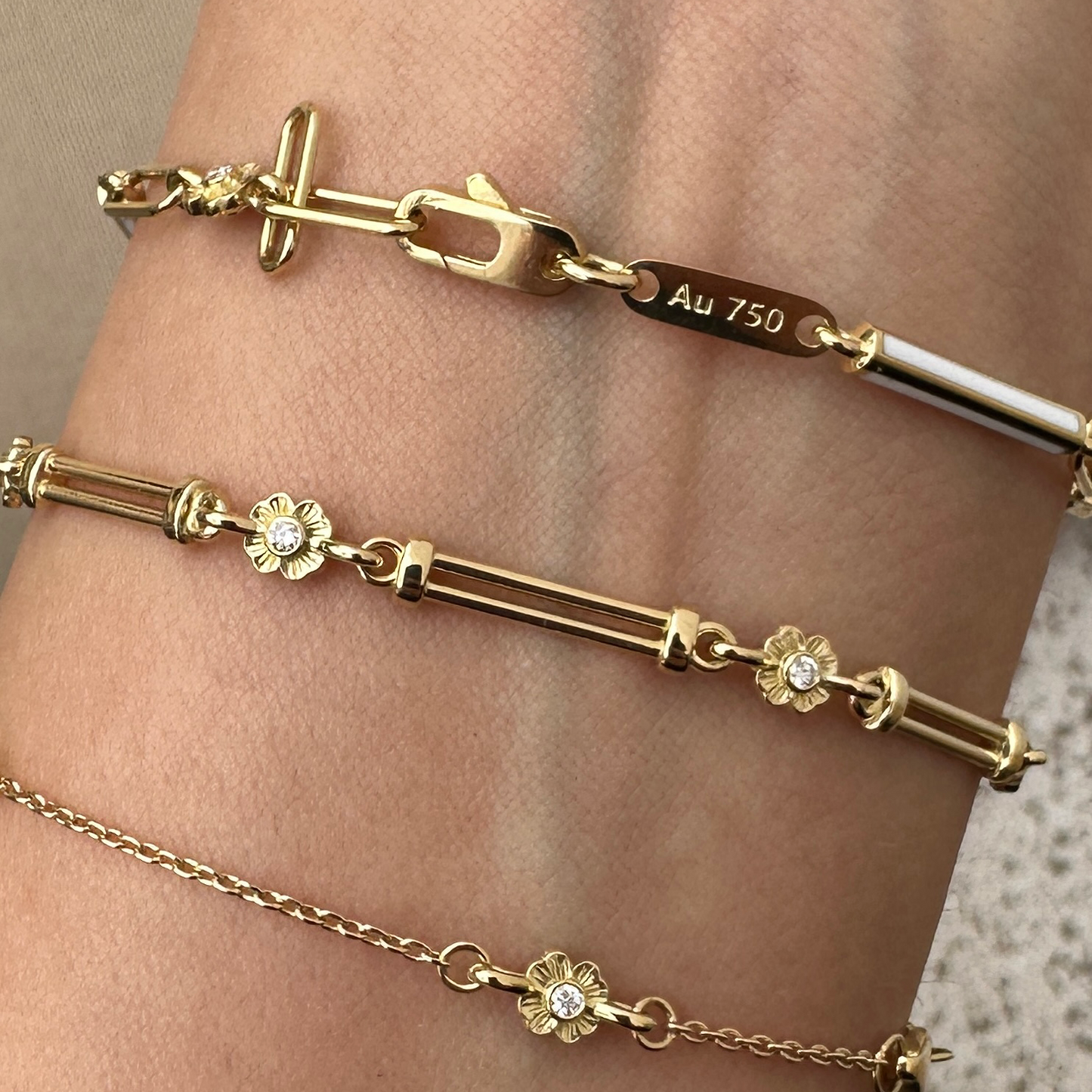Freesia 0,11ct Pırlanta 18k Altın Bileklik