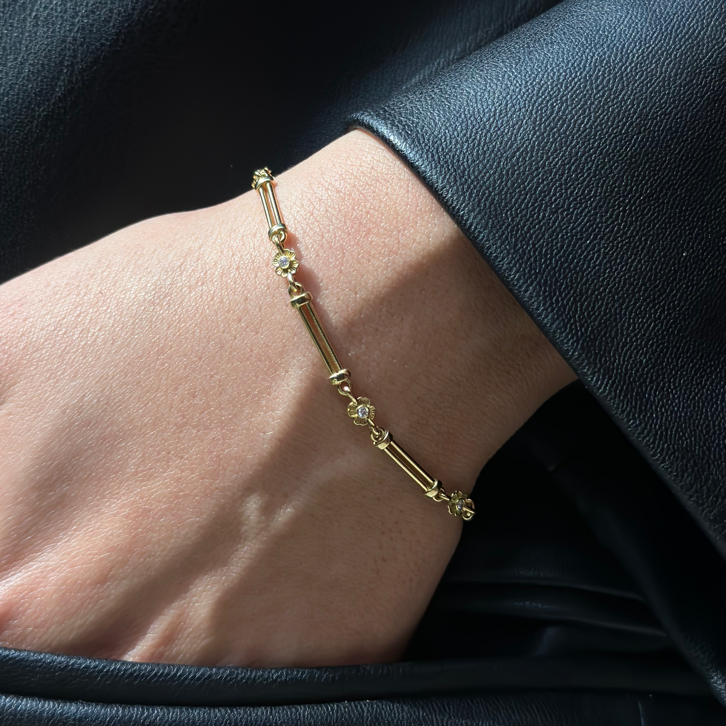 Freesia Rod 0,14ct Pırlanta 18k Altın Bileklik