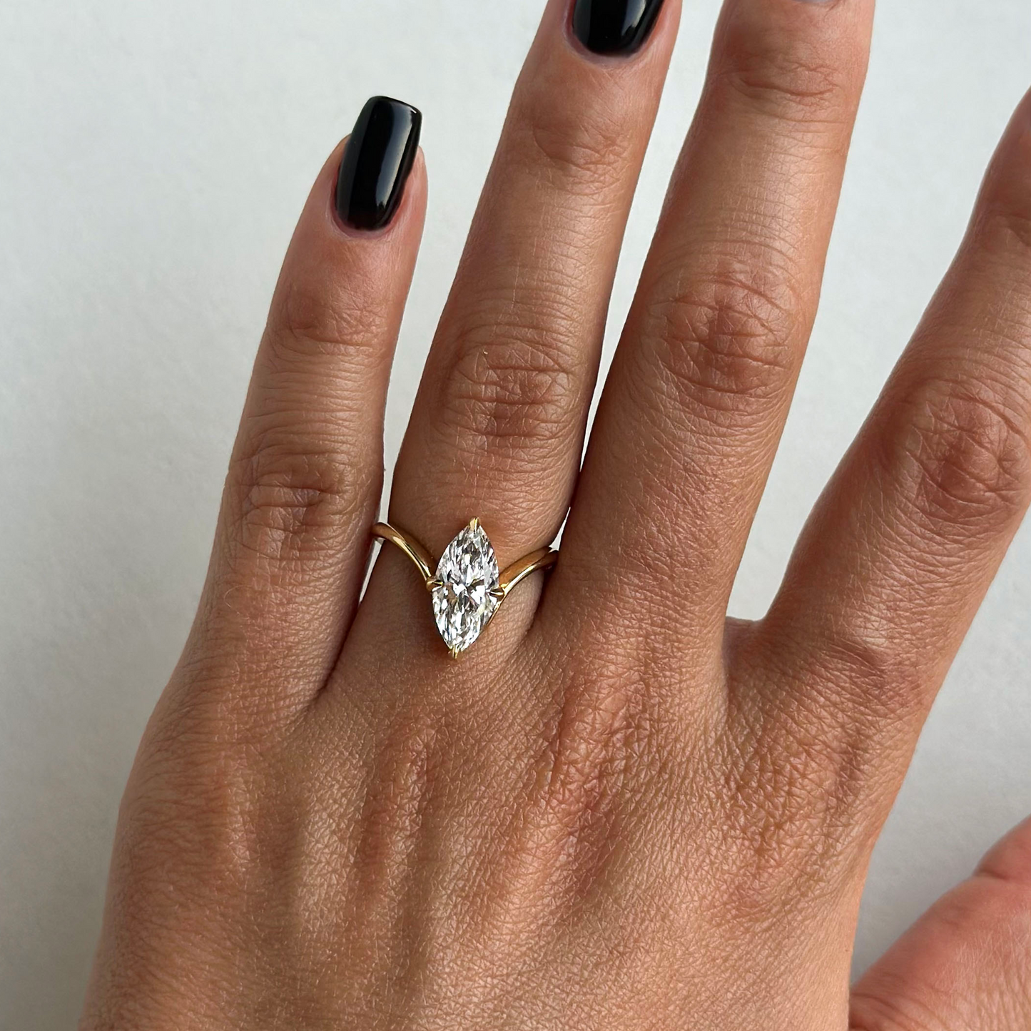 Swan 1,5ct Markiz Kesim Lab Pırlanta 18k Altın Yüzük