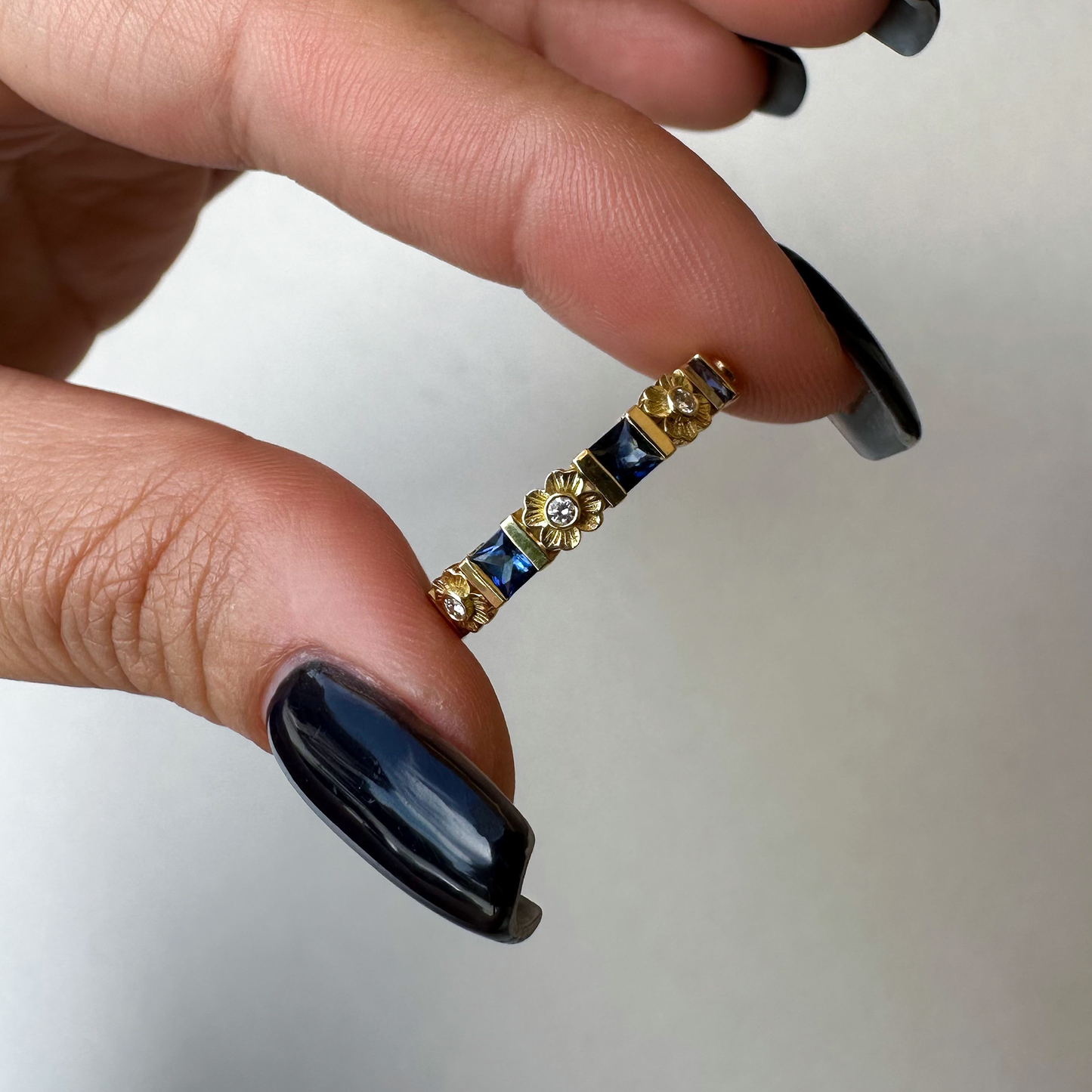 Freesia Pırlanta&Yakut,Tsavorite,Safir 18k Altın Yüzük