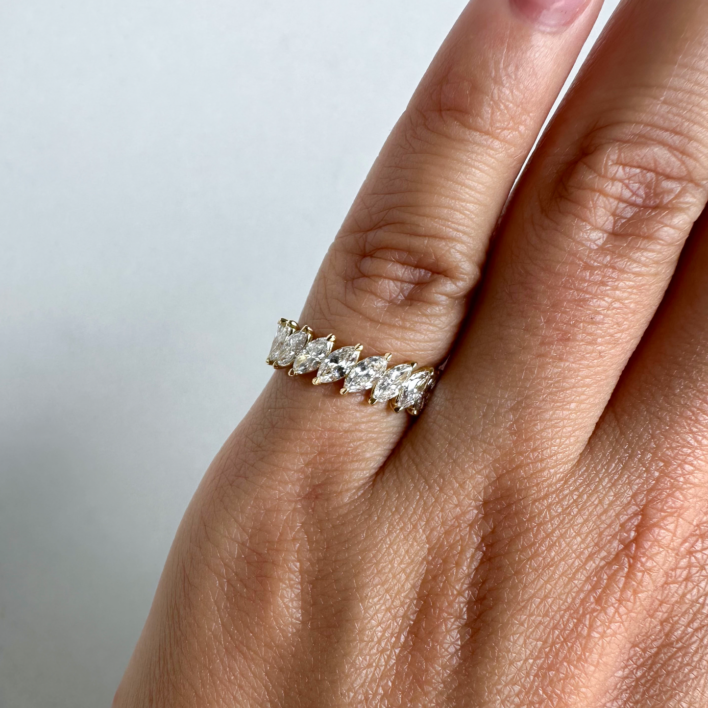 Eternity 2.18ct Markiz Kesim Lab Pırlanta 18k Altın Tamtur Yüzük