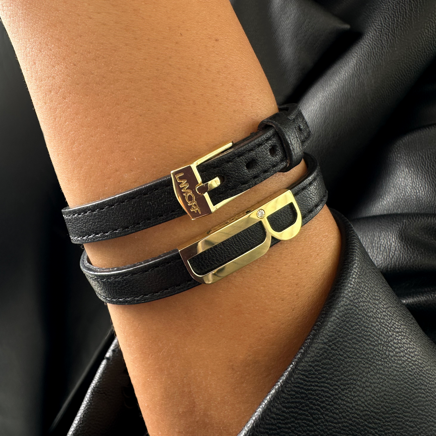 INITIALE ® Pırlanta&Deri Kayışlı 18k Altın Harf Bileklik