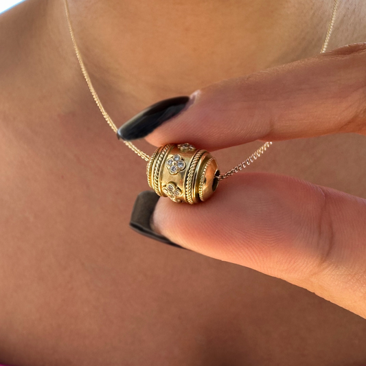 Fourleaf 0,15ct Pırlanta 18k Altın Kolye