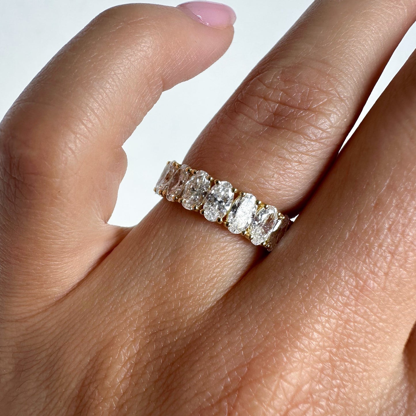 Eternity 3.45ct Oval Kesim Lab Pırlanta 18k Altın Tamtur Yüzük