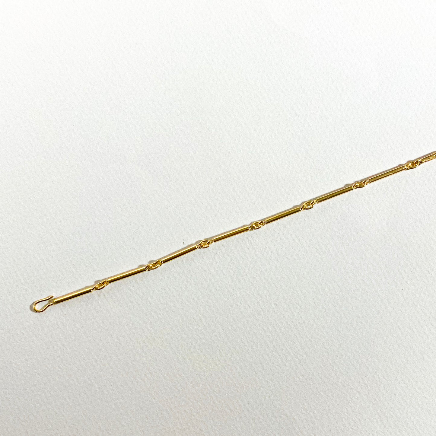 Pipe, [Bileklik]