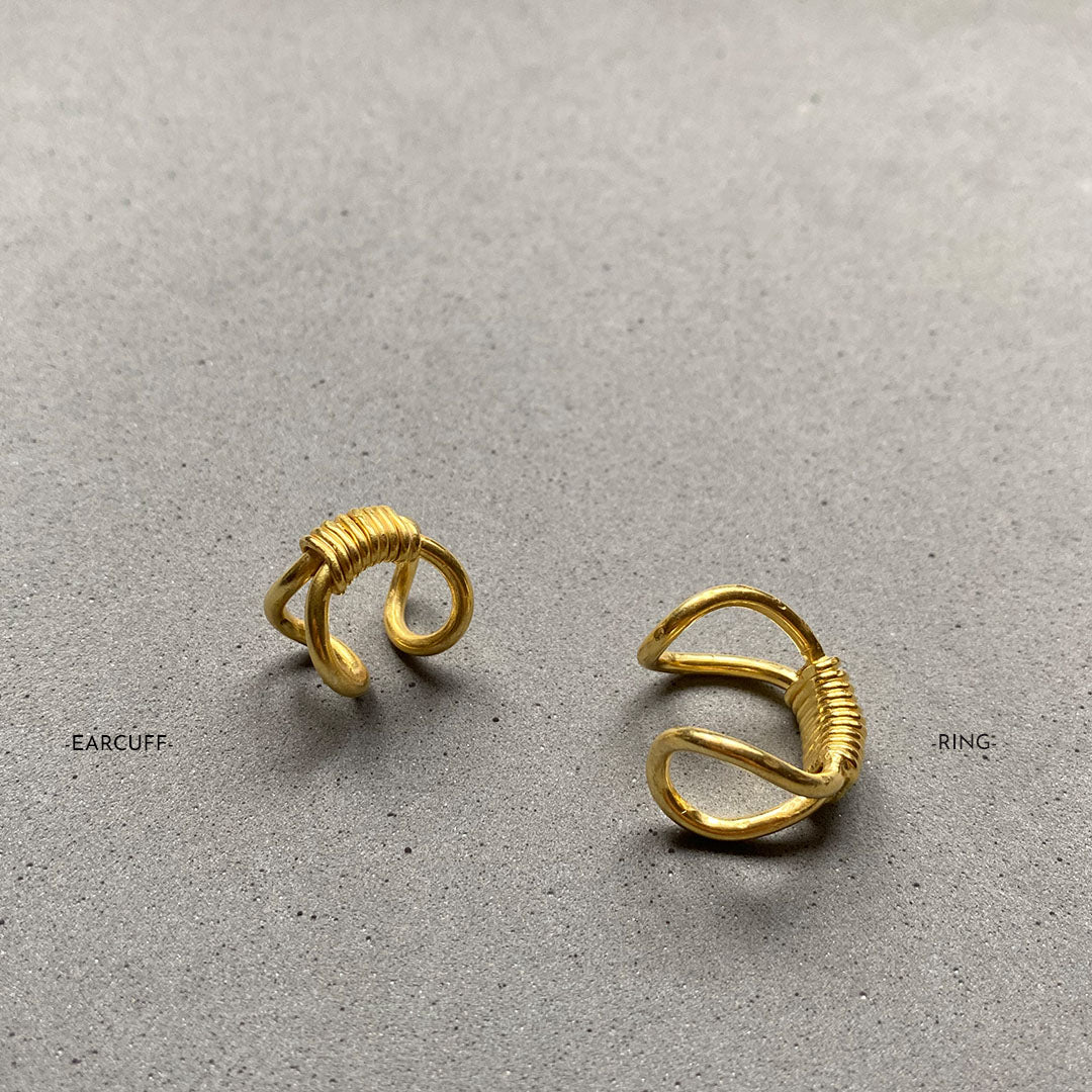 Dna, [Earcuff]