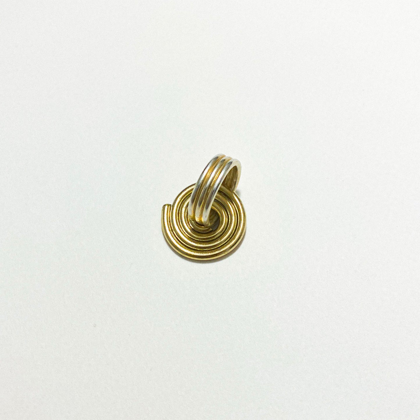Snail, [Earcuff]